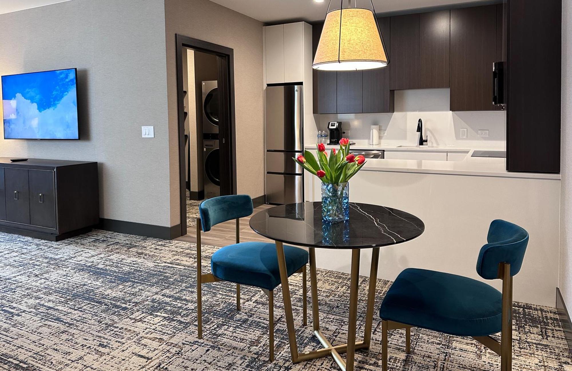 Springhill Suites By Marriott Chicago Chinatown Екстер'єр фото