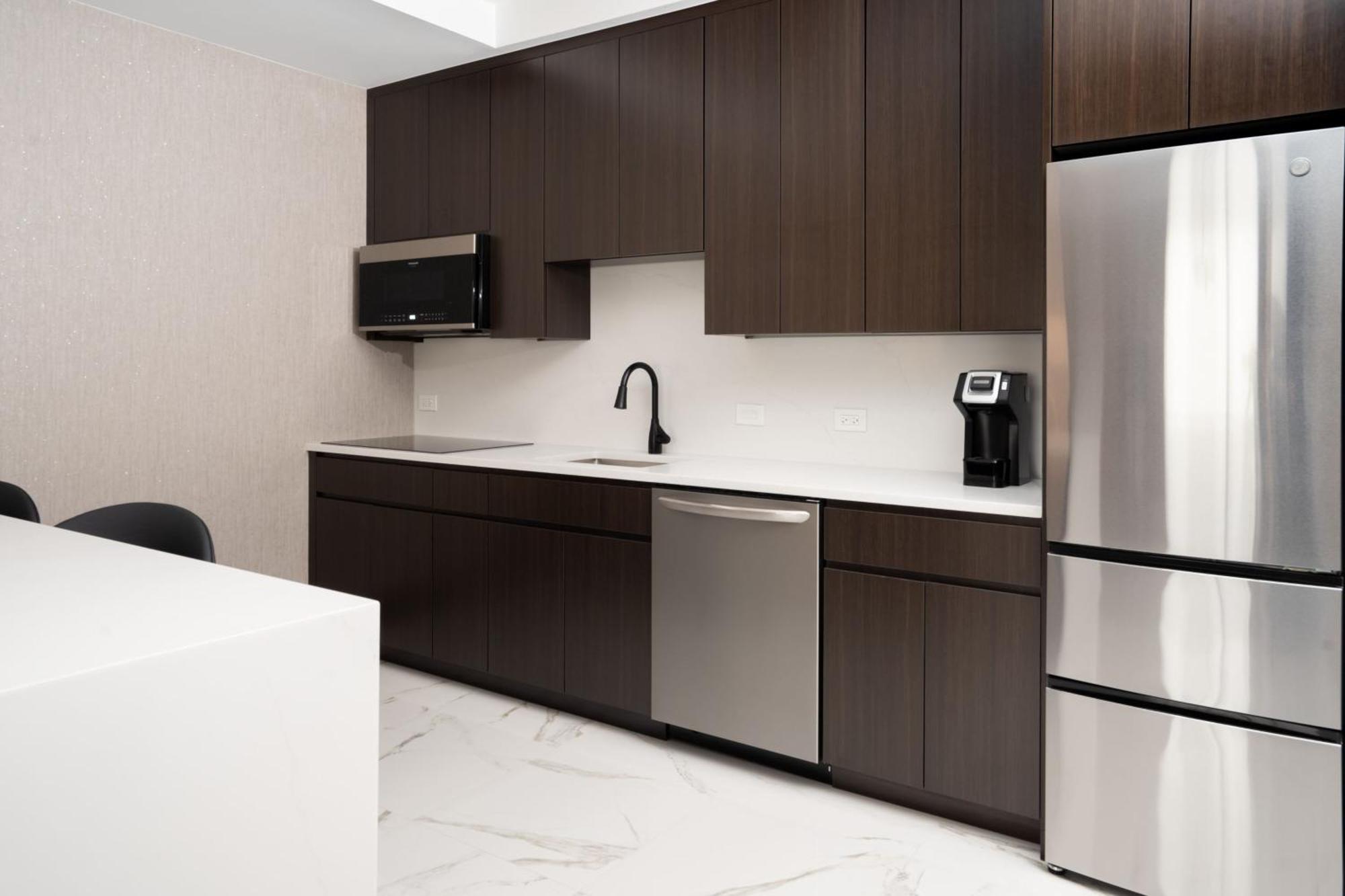 Springhill Suites By Marriott Chicago Chinatown Екстер'єр фото