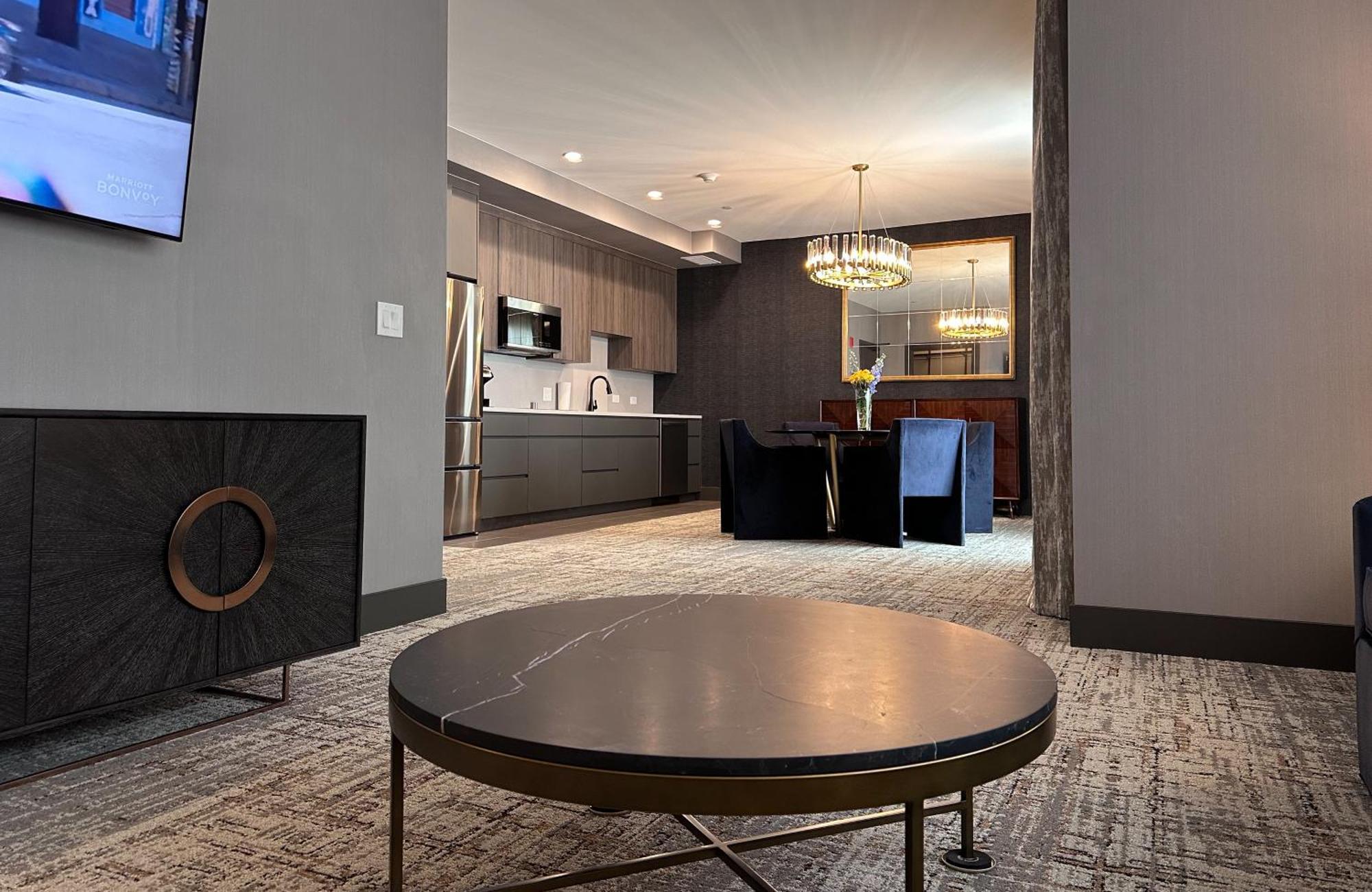 Springhill Suites By Marriott Chicago Chinatown Екстер'єр фото
