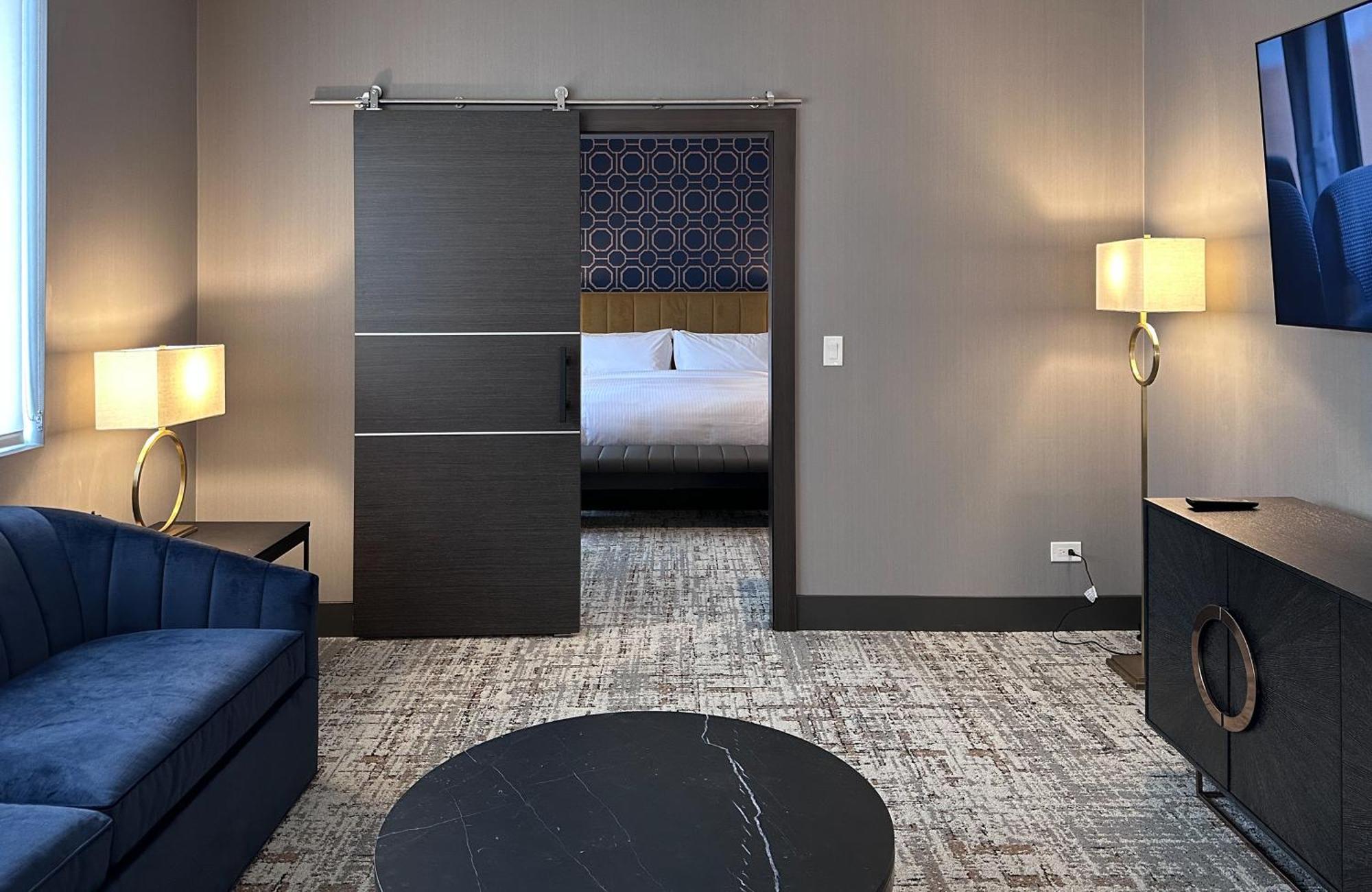 Springhill Suites By Marriott Chicago Chinatown Екстер'єр фото