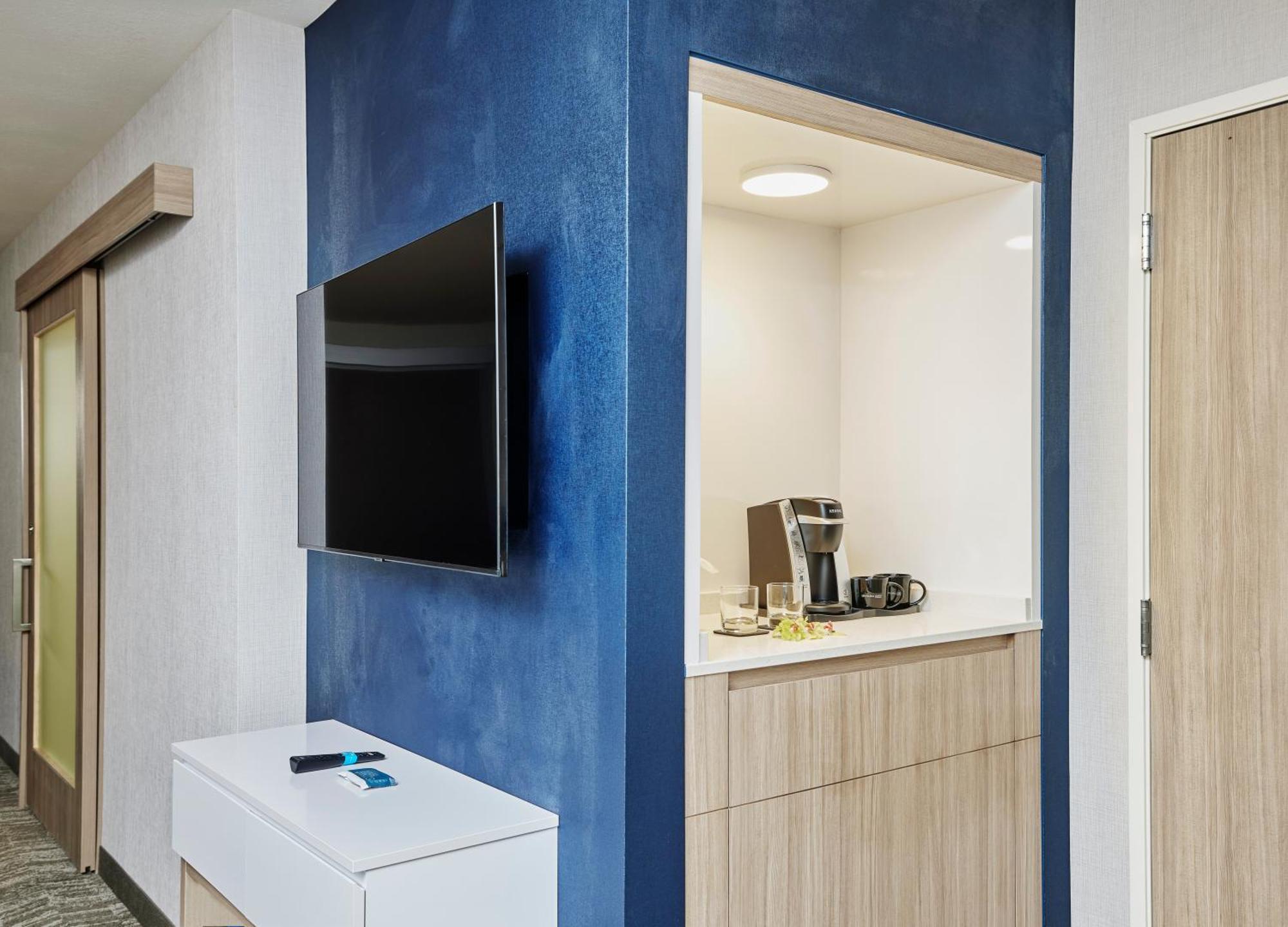 Springhill Suites By Marriott Chicago Chinatown Екстер'єр фото
