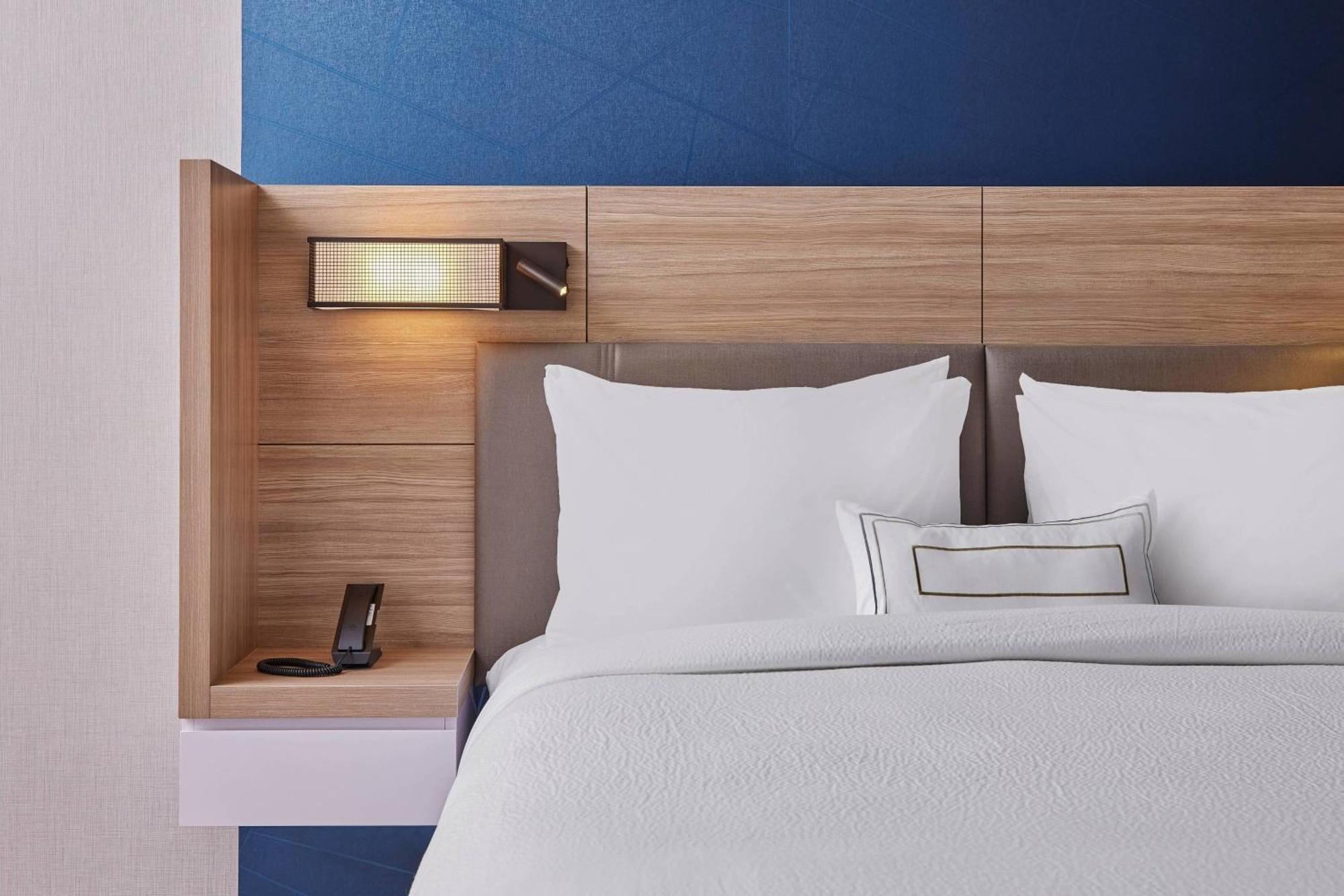 Springhill Suites By Marriott Chicago Chinatown Екстер'єр фото